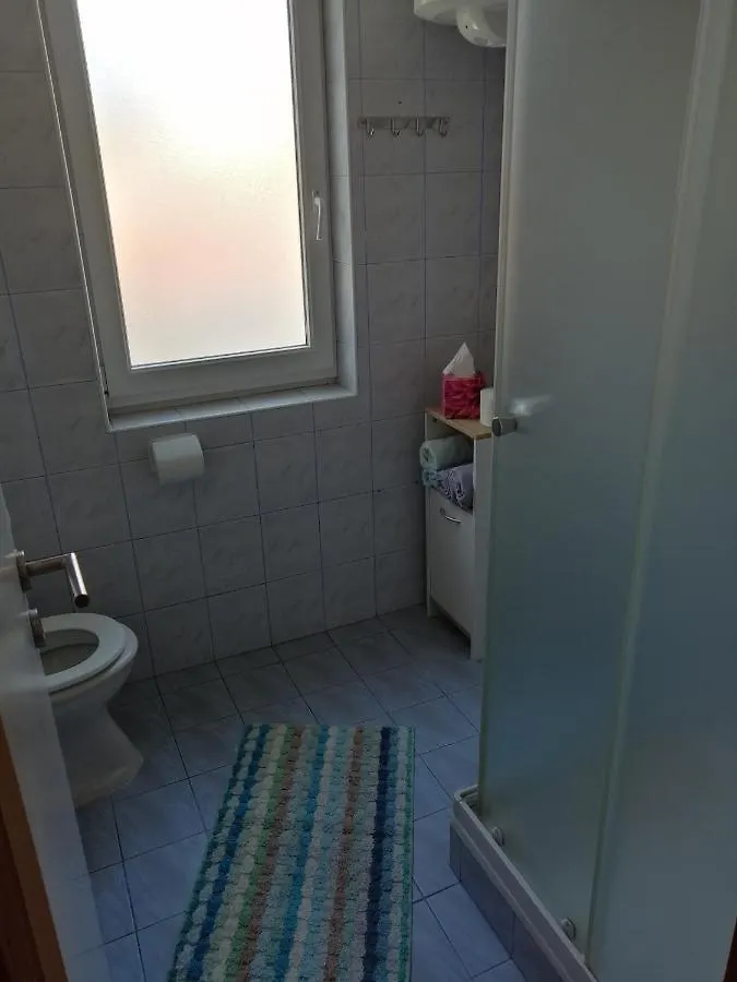 Mirjana Radovic Apartment Baska   Baska (Krk)