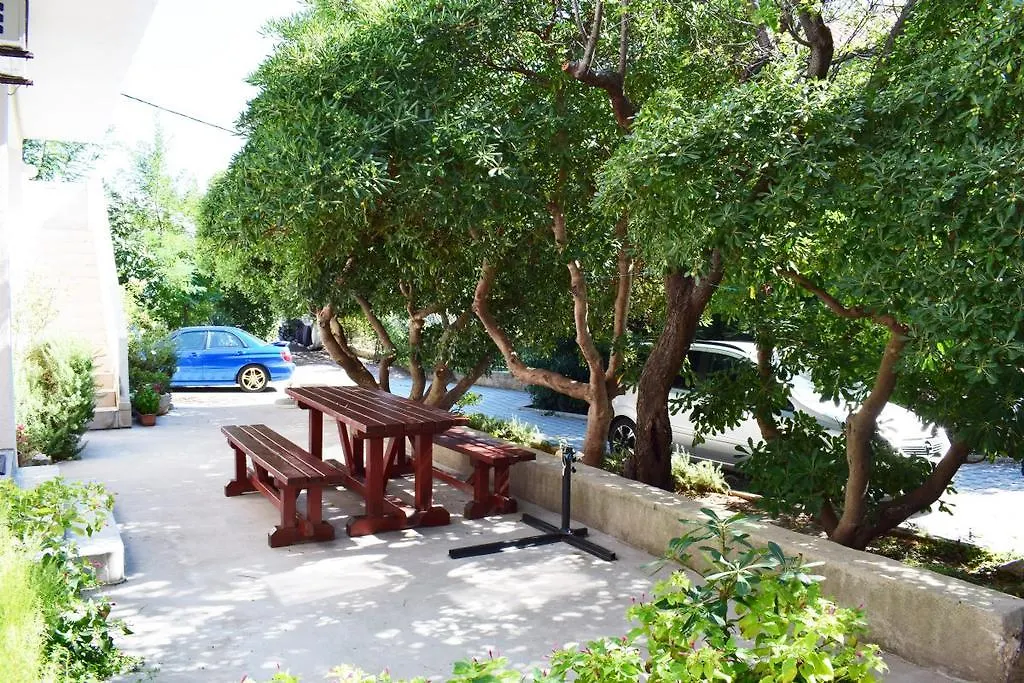 Mirjana Radovic Apartment Baska   Baska (Krk)